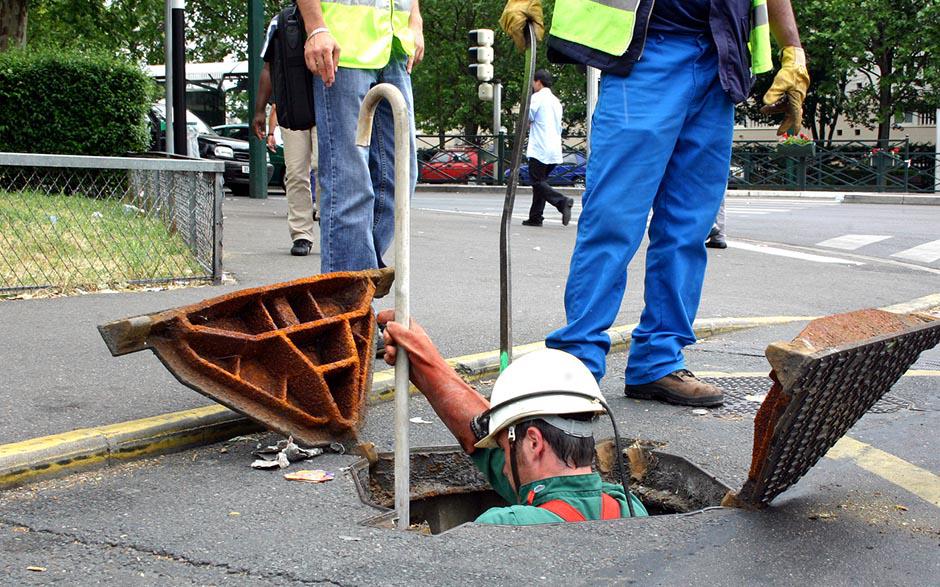 débouchage canalisation wc Colombes